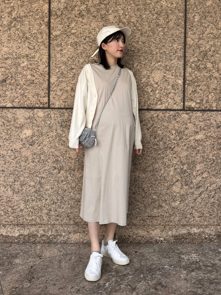 VEJA名品スニーカーCAMPOでつくる！キレイめとカジュアルの2つの私_3