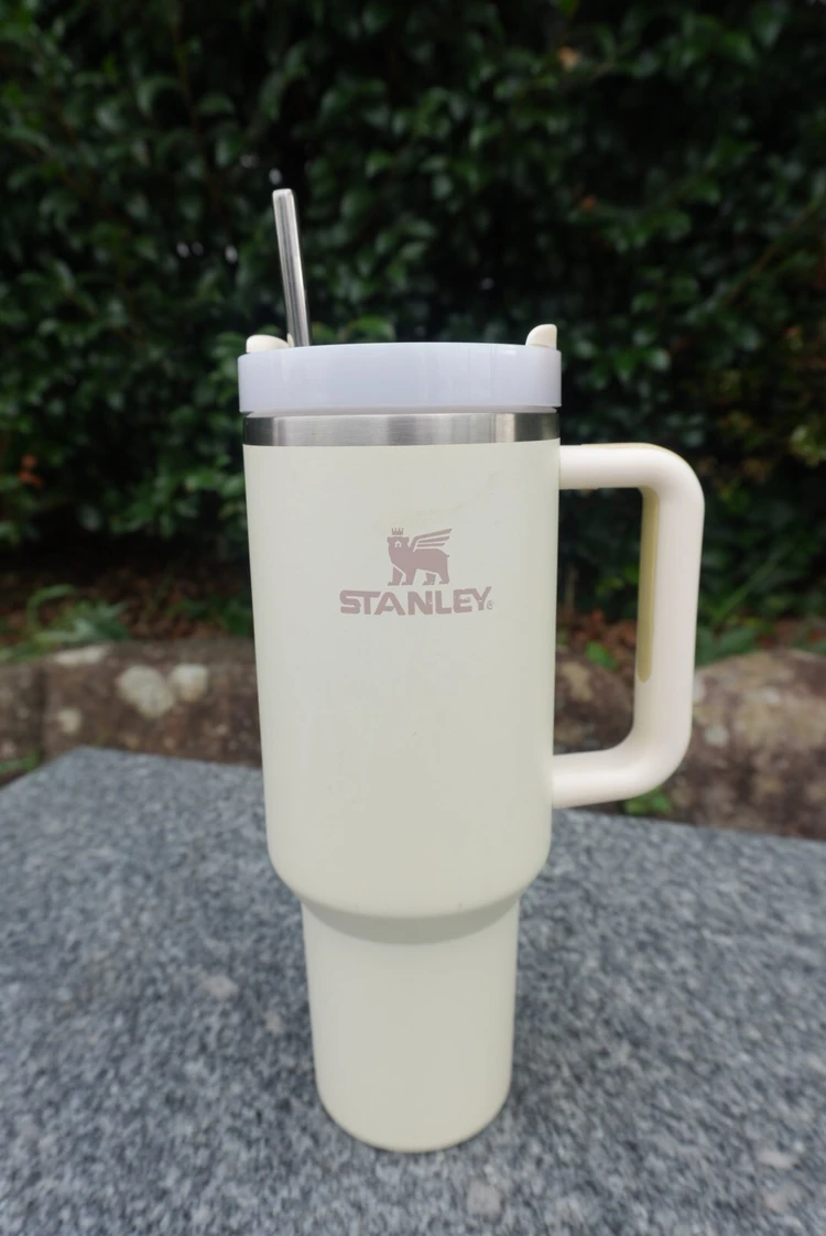 【STANLEY（スタンレー）水筒レビュー】アイスフロー24oz＆クエンチャー40ozを2年使った正直な感想_2_1