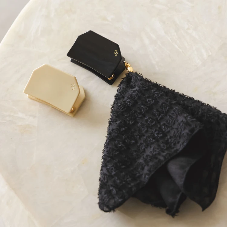 “NN” VANCE CLIP SET¥8580