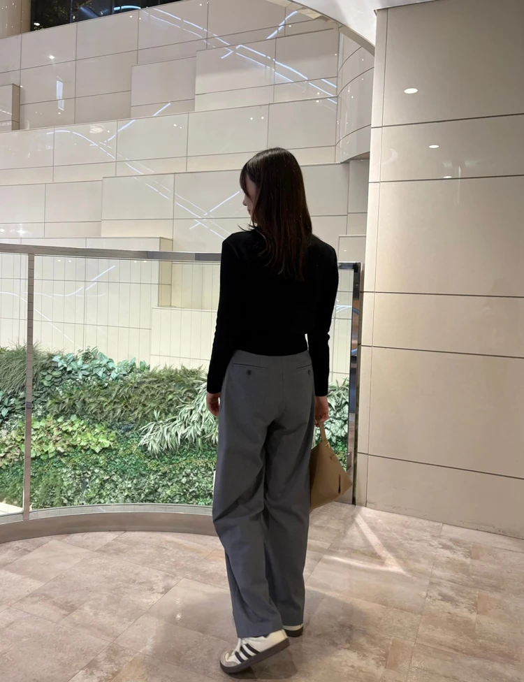 シンプル派にも◎大人っぽアミパリニット_3