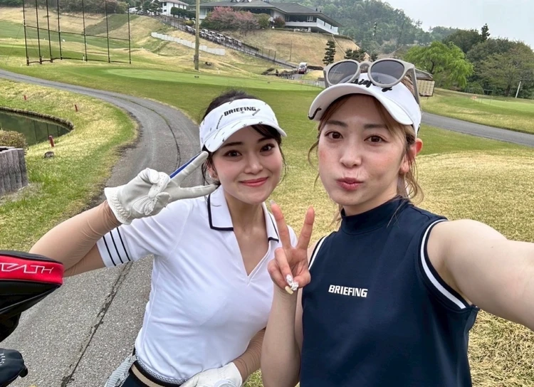 【アラサーのゴルフ】万能ベーシックで作る、ラウンドコーデ4選_2