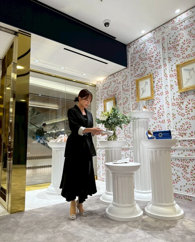 〈Married in Manolos〉 マノロブラニクで見つけた、運命の一足♡_1