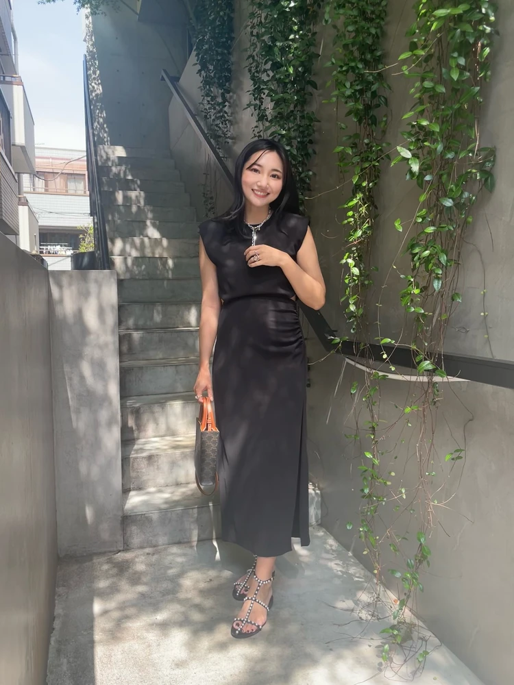 長く愛用。やっぱり使いやすいセリーヌのミニトートバッグ_5