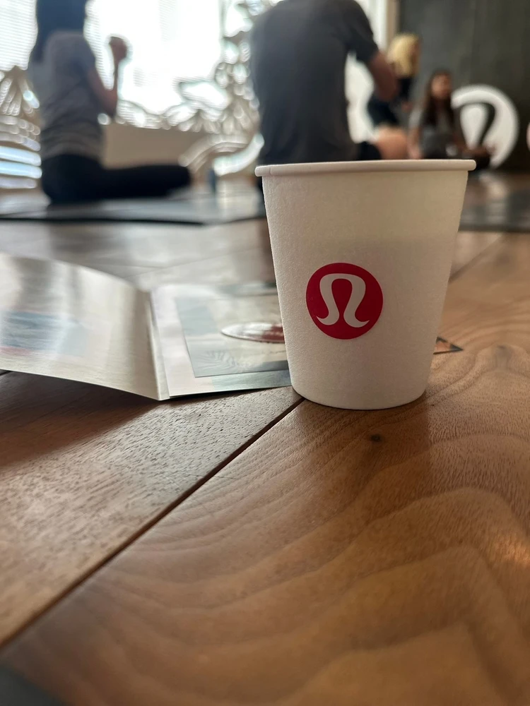 はじめてのlululemon。“履いてないみたい”な軽さに驚いた！_3