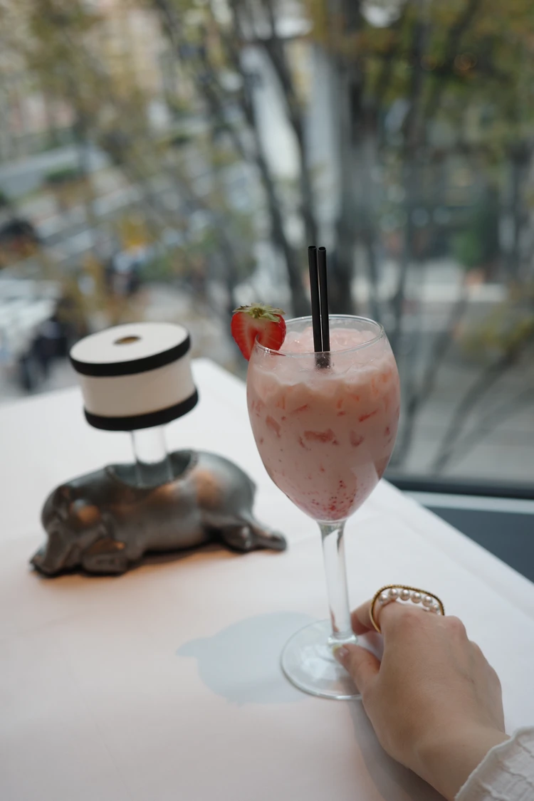 モートンズで結婚記念日ランチを満喫_2