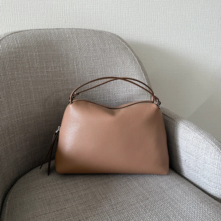 見た目以上の収納力!GIANNI CHIARINIの名品アリファの魅力#ファッション部_7