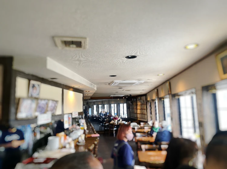 店内の様子。席は40席あります。