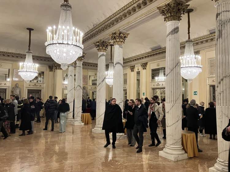 夢のスカラ座デビュー！【Q&A】完全攻略リスト：見どころ、ドレスコードからチケット取得まで【保存版】_4_2