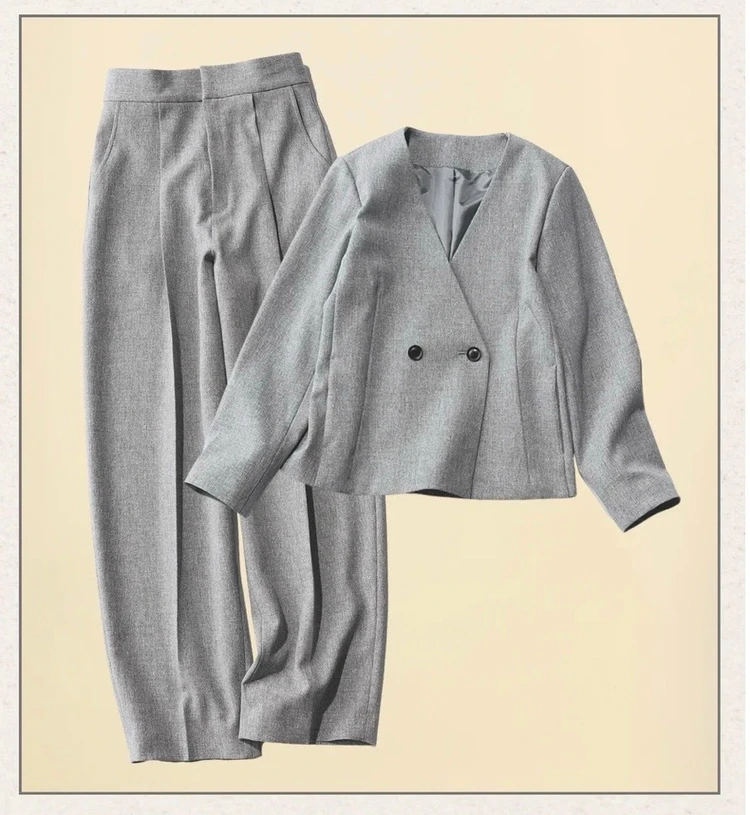 グレーのセットアップ