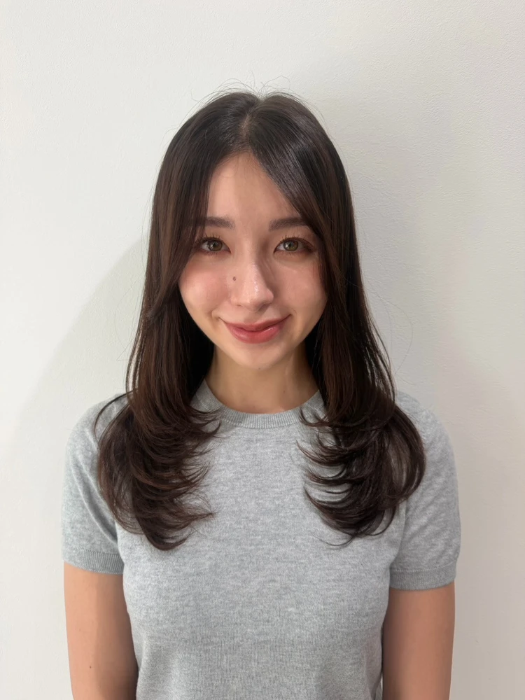 【2026年秋トレンドレイヤー】ワンカールで華やか美人見え! フェミニンレイヤー