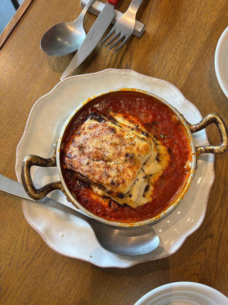 大阪カフェ、堀江ランチ、MERROW、ブランチ、大人カフェ、カルパッチョ、ラザニア、パスタ、おしゃれランチ、関西グルメ