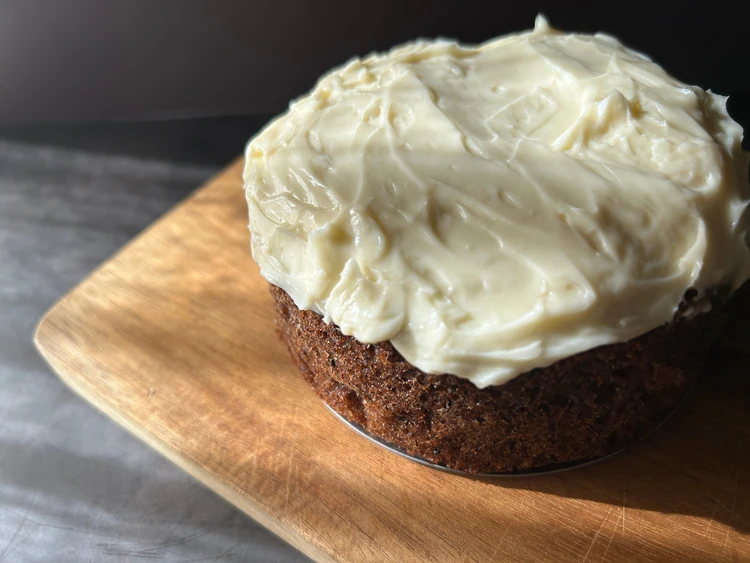 【プロ直伝の神レシピ】スパイス香るしっとり極上キャロットケーキ_1