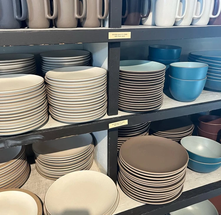 美品　ヒースセラミックス　食器　26cm Heath Ceramics 2枚組 食器ベストバイは米カリフォルニア発”ヒースセラミックス(HEATH