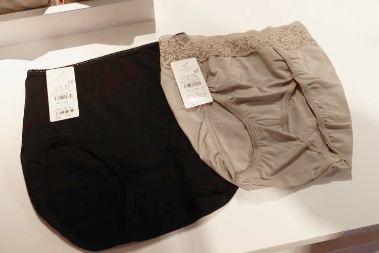 ガードルはいてますか？ 30代の体に必要なアイテムが分かる“下着の健康診断“【ブラデリス フィッティング体験】_10