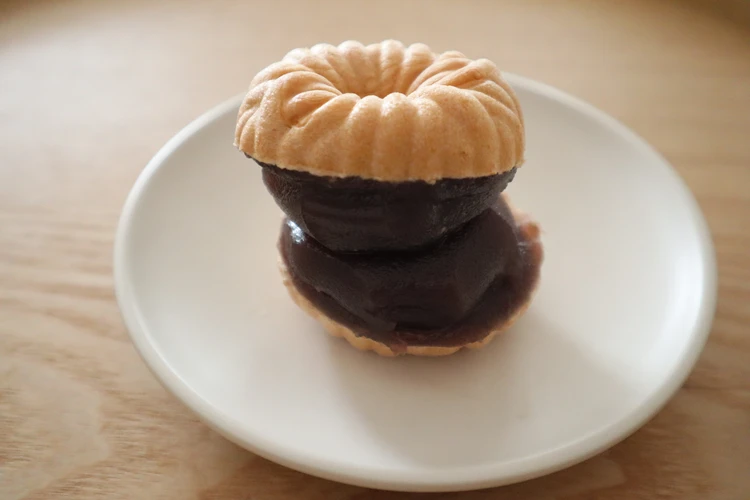 東京 向島 青柳正家 あおやぎ せいけ 昭和 23年 創業 絶品 菊 最中 あんこ 和菓子 銘菓