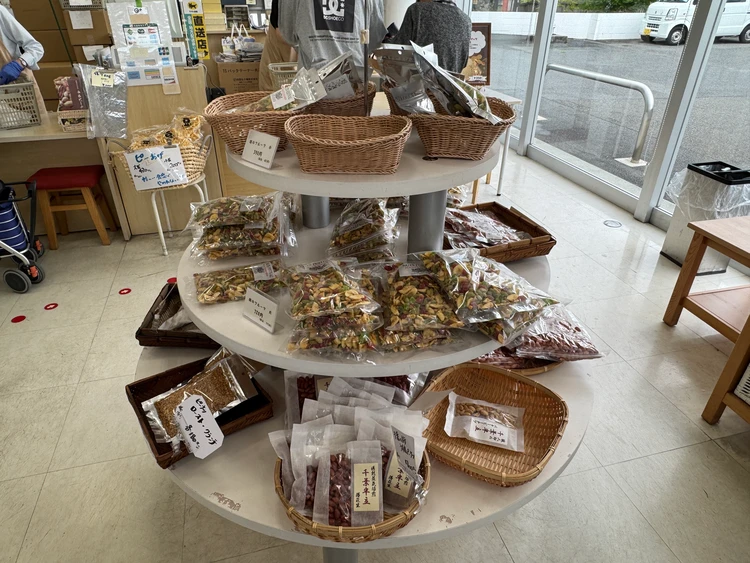 【奈良のご当地土産】行列が絶えない「中西ピーナッツ」豆菓子にピーナッツペーストもおすすめ！_6