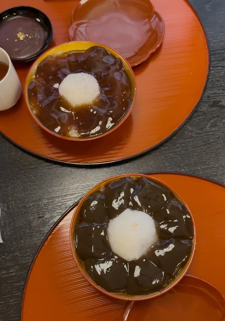 お番茶本わらびもち　京都祇園
