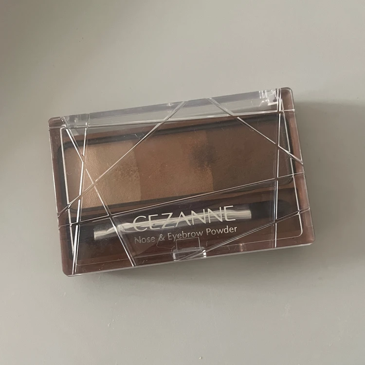 セザンヌアイブロウパウダー