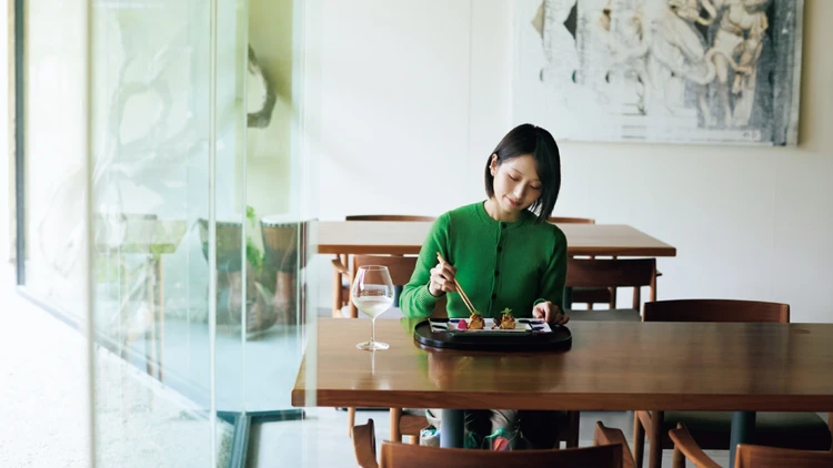 【長谷川あかりの直島旅行】スペシャルティコーヒー、和食の多様性、至福のカフェ時間…「直島グルメ」3選