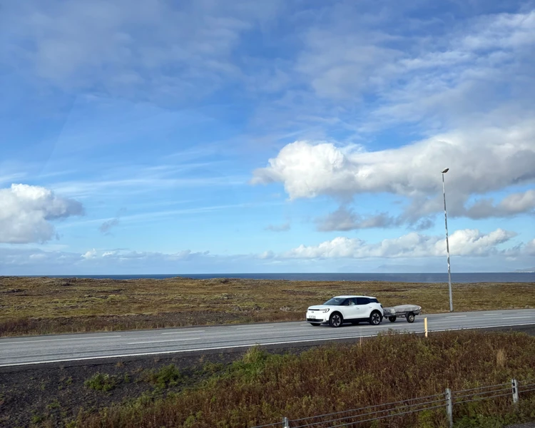 暮らすように旅する北欧・アイスランド! 大自然とカフェ巡りを4日間で堪能するモデルコース|前編_4