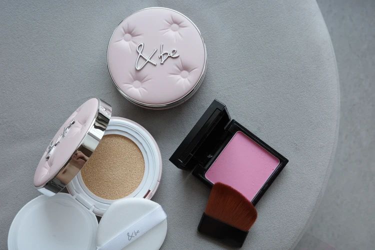 &be可愛すぎる限定ピンクの特別なファンデ_1