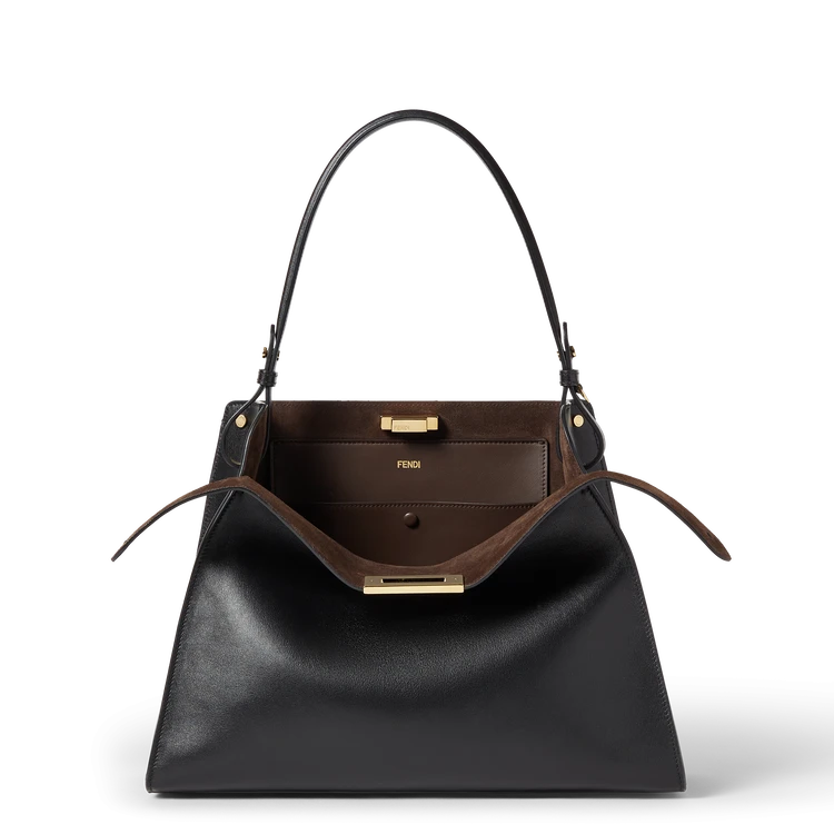 「フェンディ ウェイ」バッグ ミディアムサイズ￥588500（H27×W36×D13cm）