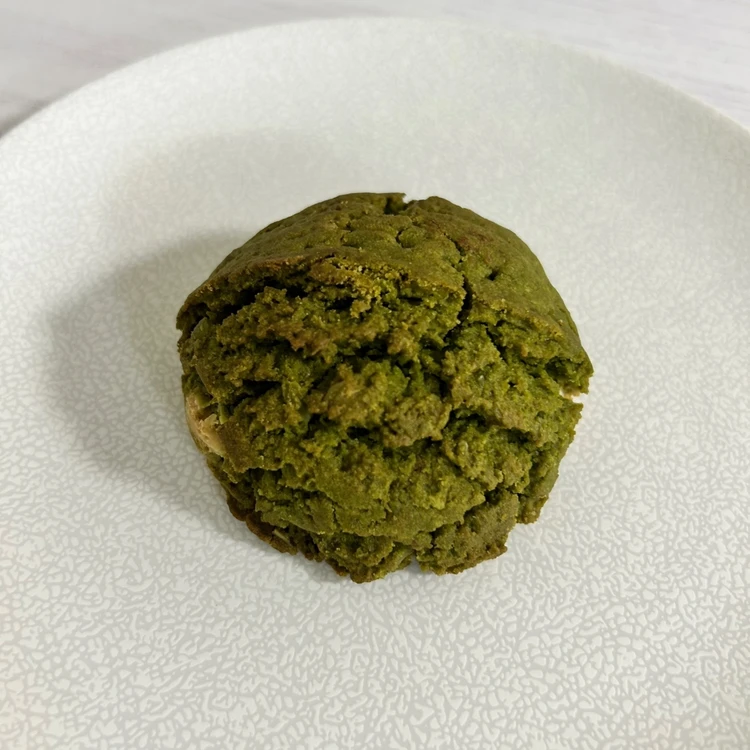 ovgo Baker 抹茶ホワイトチョコレートスコッキー。