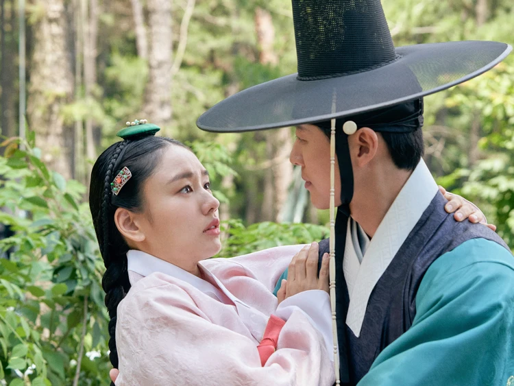 恋人~あの日聞いた花の咲く音~:ギルチェ(アン・ウンジン)とジャンヒョン(ナムグン・ミン)