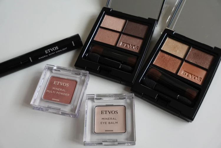 ETVOSのアイシャドウ、ミネラルアイバームなどのコスメ