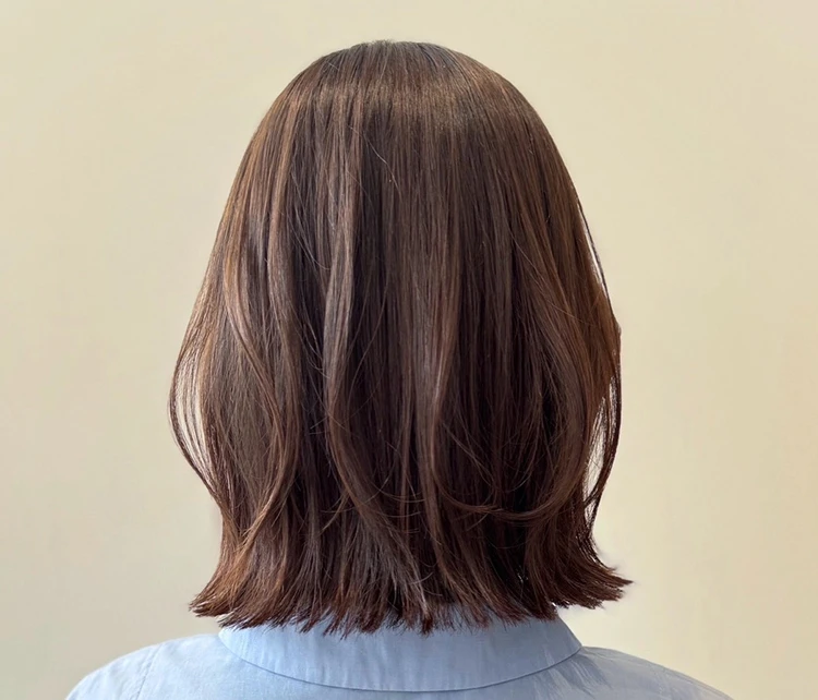 30代ー40代髪型・ミディアムのバック