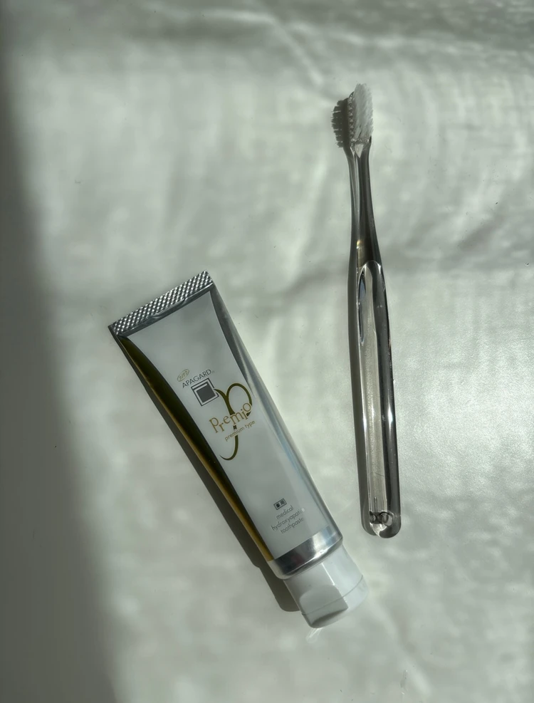 【愛用7本目！？】医療ホワイトニング不要と言われた妹が”ずっと使っている”『アパガードプレミオ』徹底レビュー_2