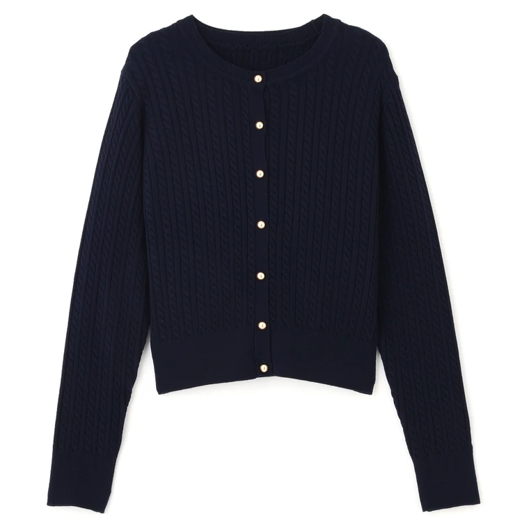 ナチュラルビューティーベーシック　【ちょうど、いい服】3シーズン無敵アンサンブル　ネイビー