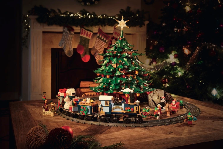 レゴ®家族でかざろう！クリスマスツリー