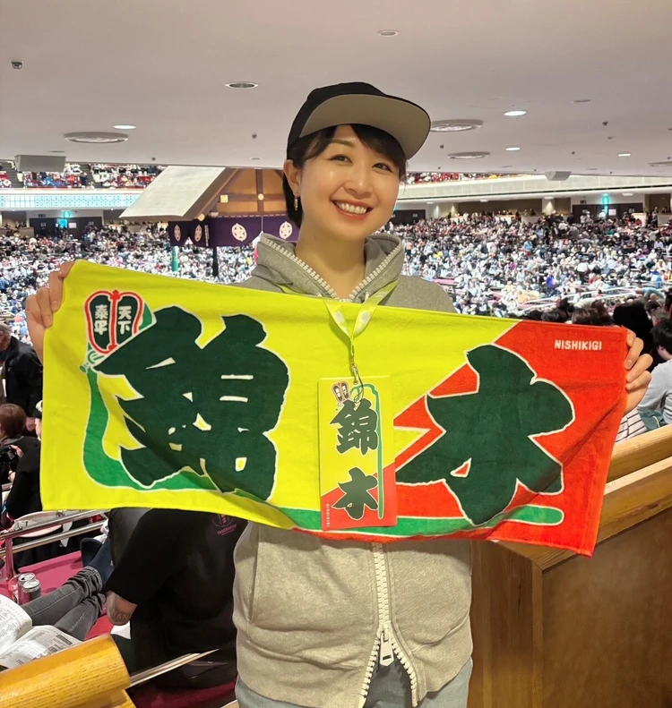 人気力士のしこ名入りタオルは様々なデザインで販売中、新作も続々登場!