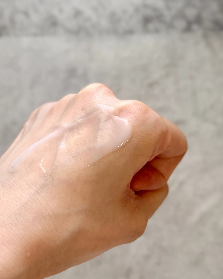 【オルビス/エッセンスインヘアミルク】べたつかずつるん♪何度もリピしているヘアケアアイテム#美容部_2_3