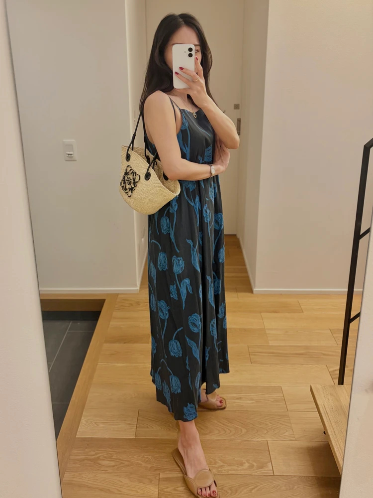 SAYAKA DAVIS