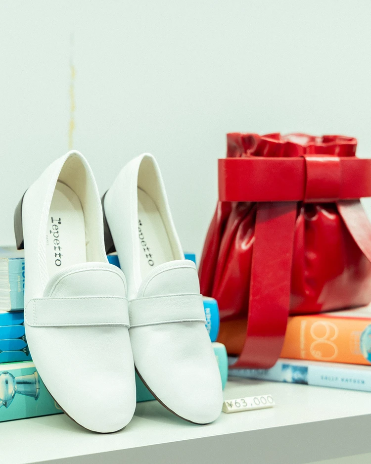 【BEAMS（ビームス）】「ビームスの百名品 for WOMEN」初のポップアップショップをJR新宿駅構内「ビームス ニューズ」で開催中_4