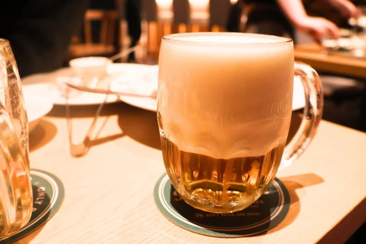 【日本橋】ビール消費量世界一！チェコ独特の飲み方を都内ビアバーで🍺【宵酔探訪】_8