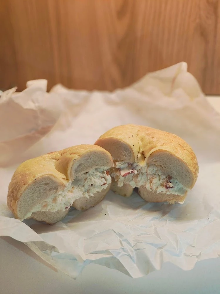 Liberty Bagels チーズベーグル
