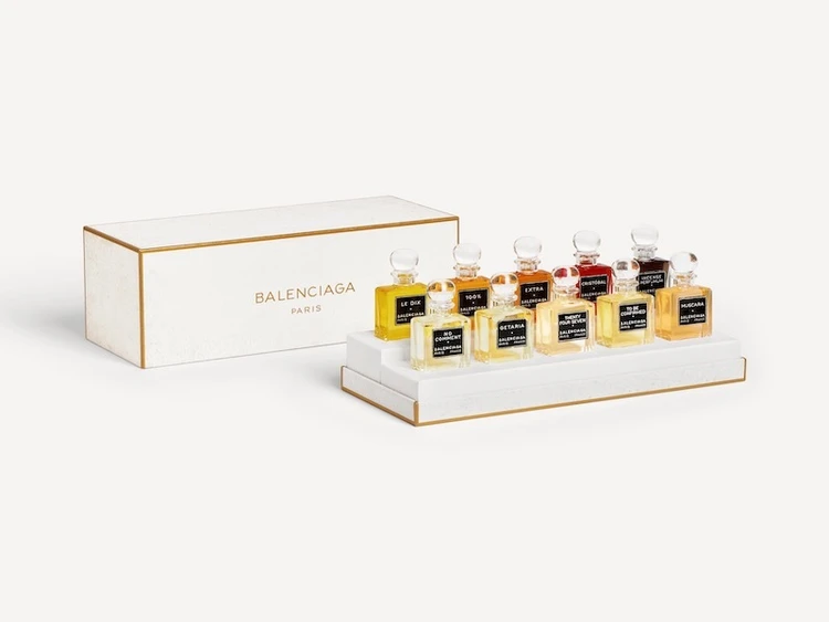 バレンシアガ レ ディス