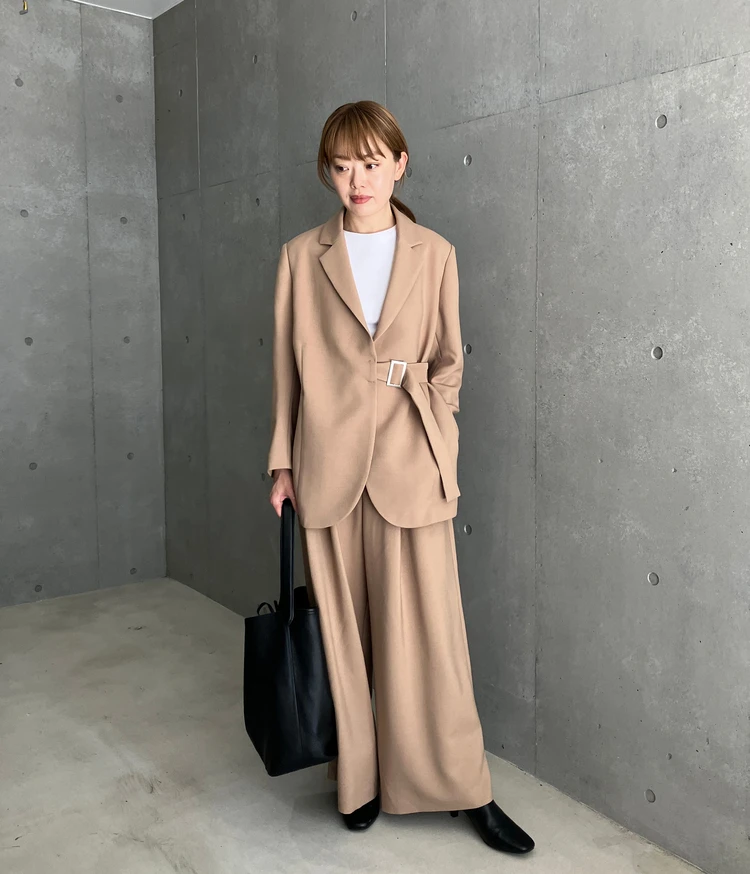 カランシエル セットアップ プレス着用画像