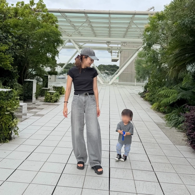 【UNIQLO】これは買って正解！バギーバレルレッグジーンズ_3