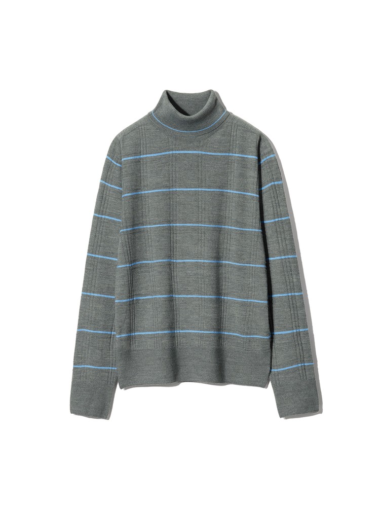3Dタートルネックセーター￥4990