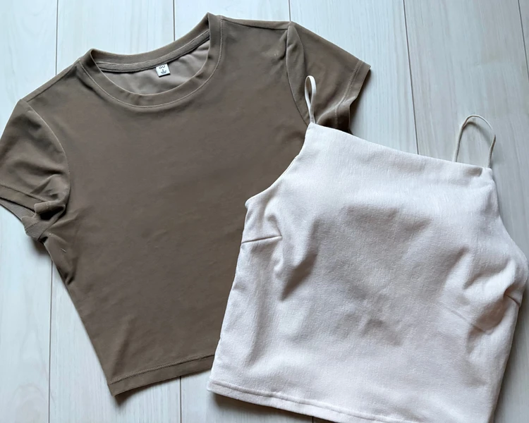 【GU】¥1,290の"ベロアトップス"で始める、残暑の秋支度_1