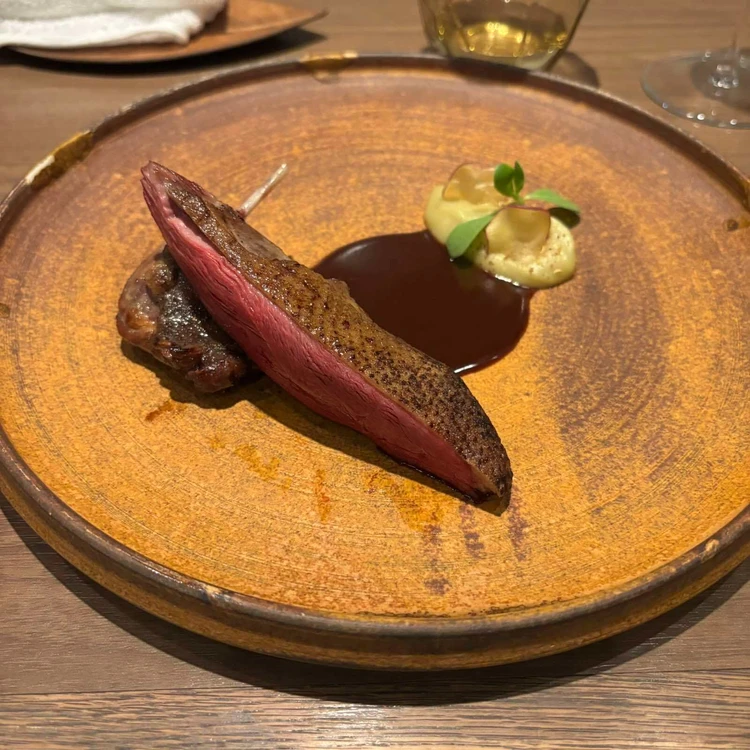 メイン料理　鴨