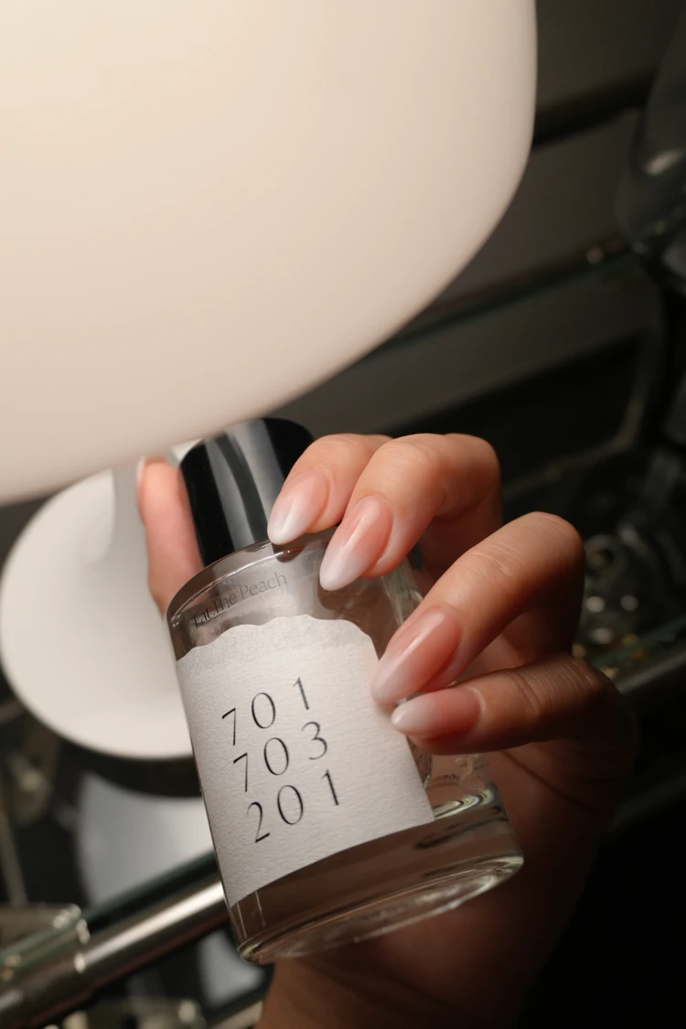 ベイビーブーマーネイル2025年夏ネイル