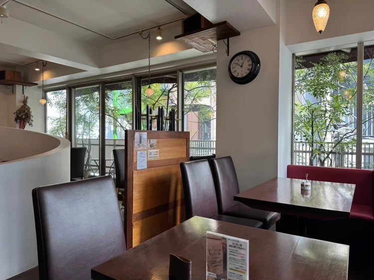 カフェファソン　内観