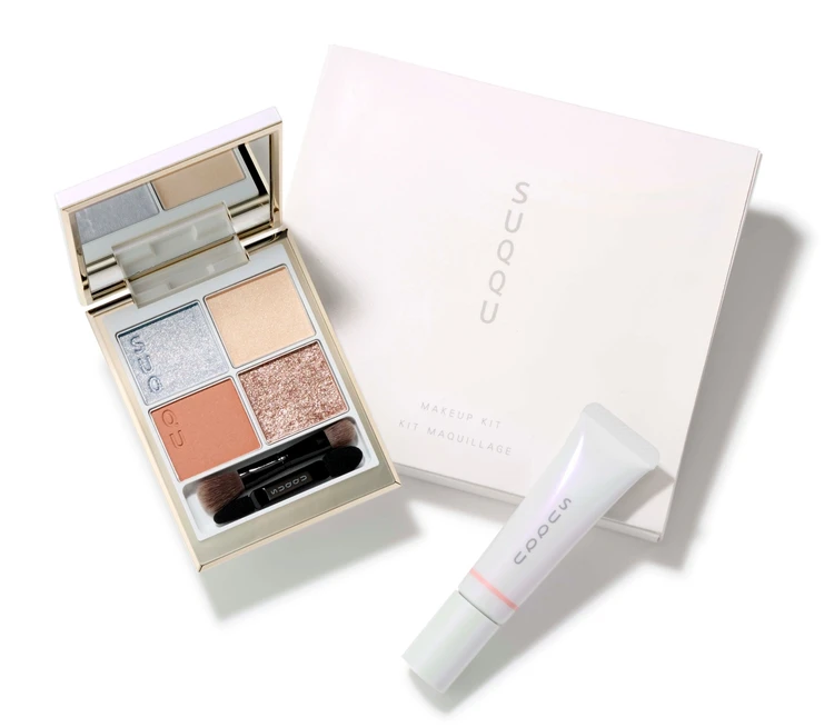 スック（SUQQU）】ホリデーならではのスペシャル感！ 多幸感あふれる顔