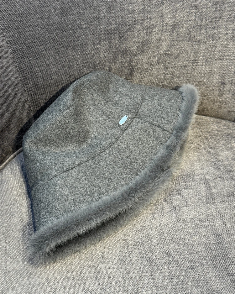 【プチプラ高見え】1枚2役！プラステのリバーシブルハットが可愛い_1