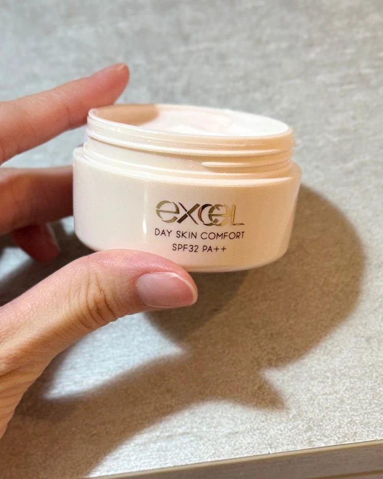 【エクセル デイスキンコンフォート】こんなの欲しかった！朝用スキンケアUVクリームで乾燥&紫外線対策！_1_1
